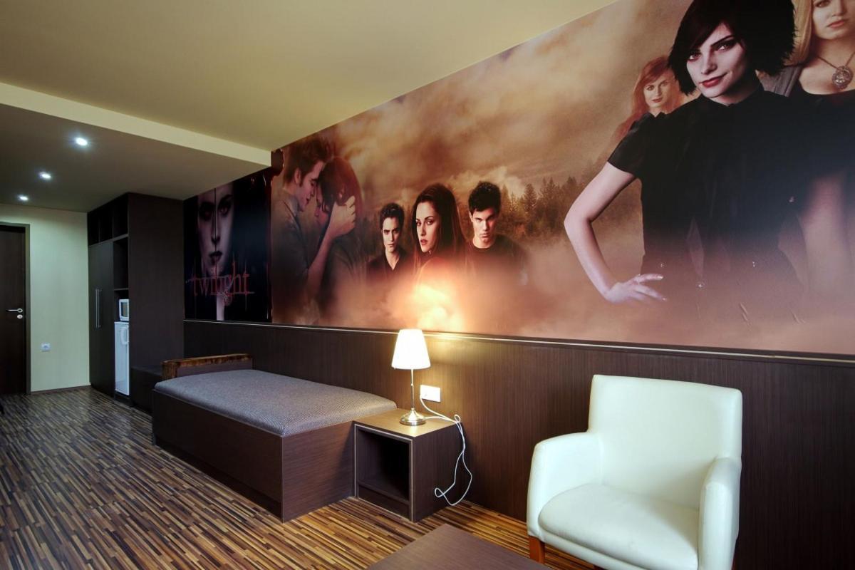 Corvin Apartman ギュラ エクステリア 写真