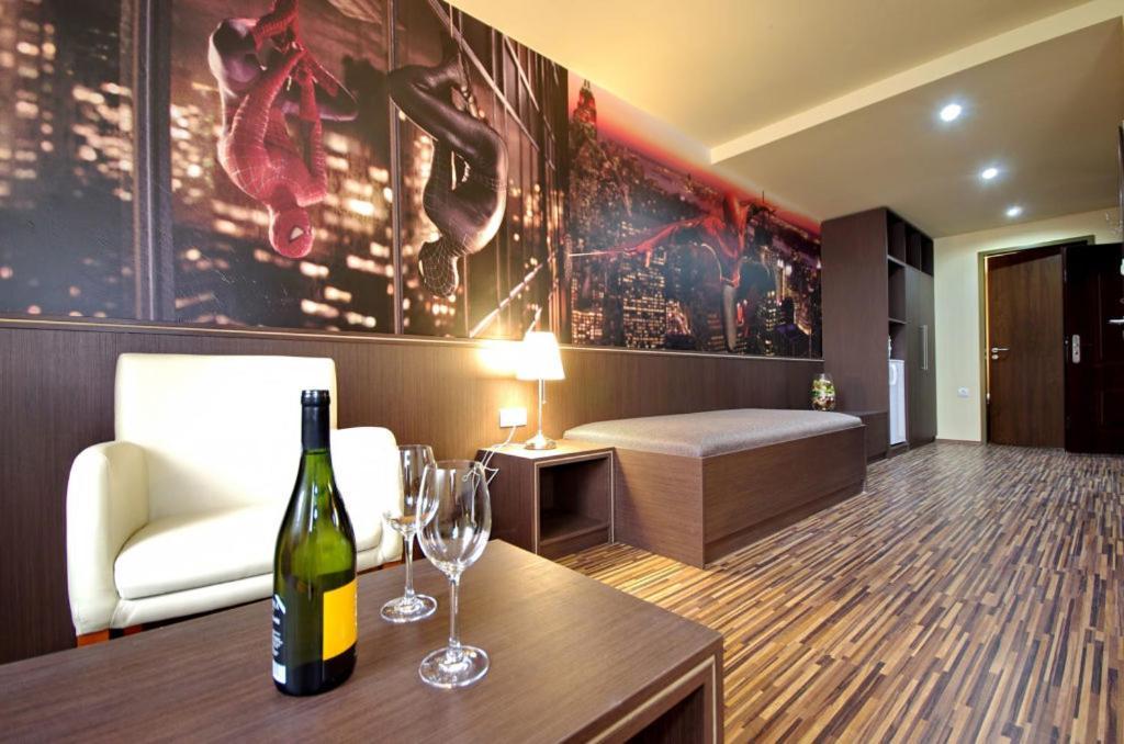 Corvin Apartman ギュラ エクステリア 写真